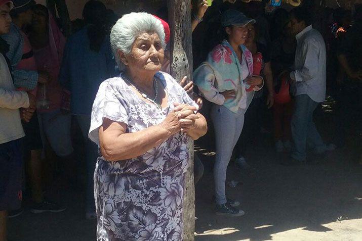 Miles de fieles honran a San Esteban en Sumamao