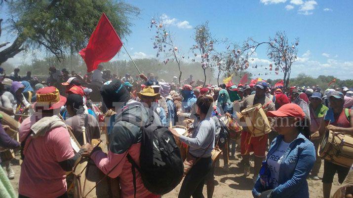 Miles de fieles honran a San Esteban en Sumamao
