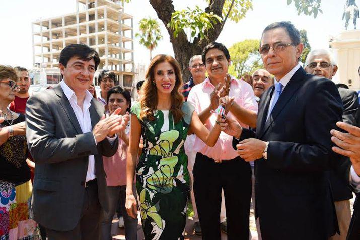 La Gobernadora destacó los enormes beneficios y la alta tecnología de los vehículos adquiridos