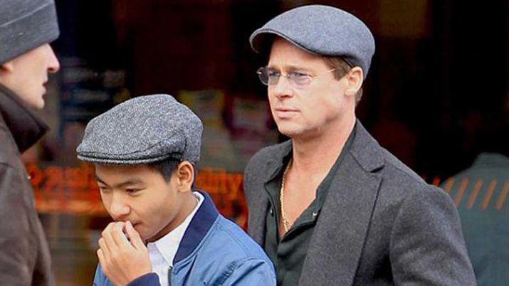 Brad Pitt con su hijo mayor Maddox