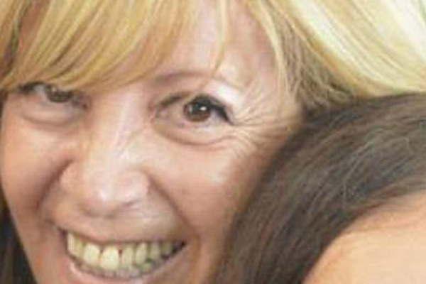 A un antildeo del crimen analizan el teleacutefono celular  de Estela Loacutepez en centro pericial extranjero 