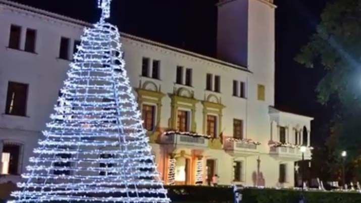 La gobernadora saludoacute a los santiaguentildeos por Navidad a traveacutes de las redes