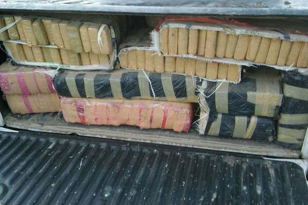 Gendarmeriacutea Nacional secuestroacute maacutes de 1200 kilos de marihuana