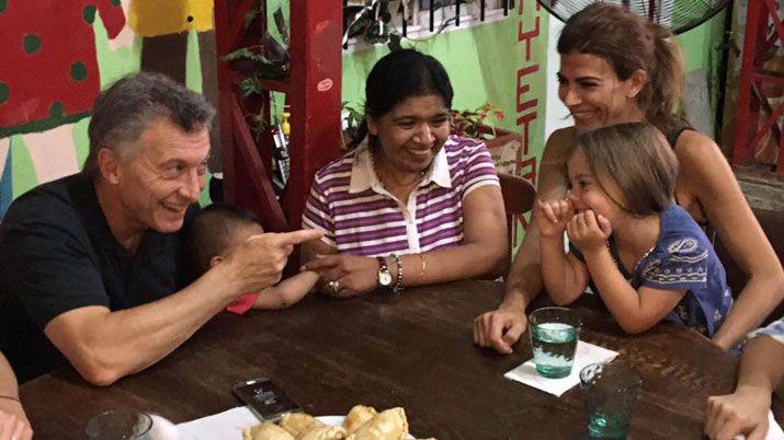 Macri visitoacute Los Piletones de Margarita Barrientos
