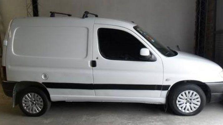 Joven con problemas de adiccioacuten intentoacute robar la camioneta de su tiacutea