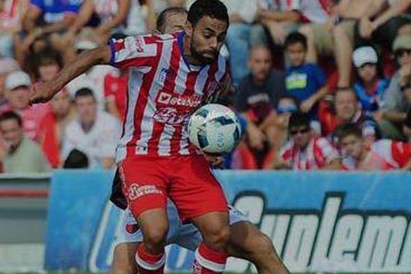 Olimpo de Bahiacutea Blanca quiere repatriar a Martiacuten Rolle