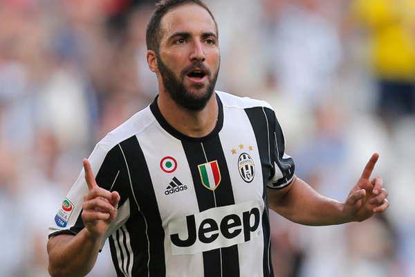 Para Higuaiacuten Ronaldo fue el mejor en su puesto