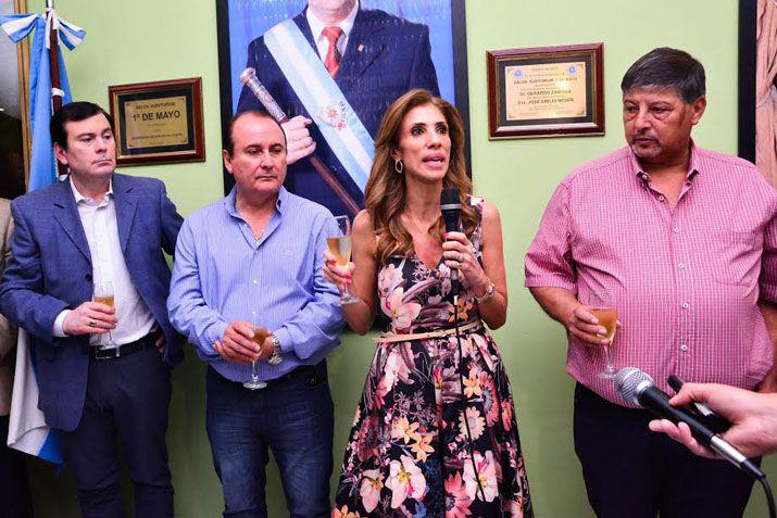La Gobernadora Claudia Ledesma de Zamora junto al Senador Gerardo Zamora y los representantes de la CGT José Gómez y Gerardo Montenegro