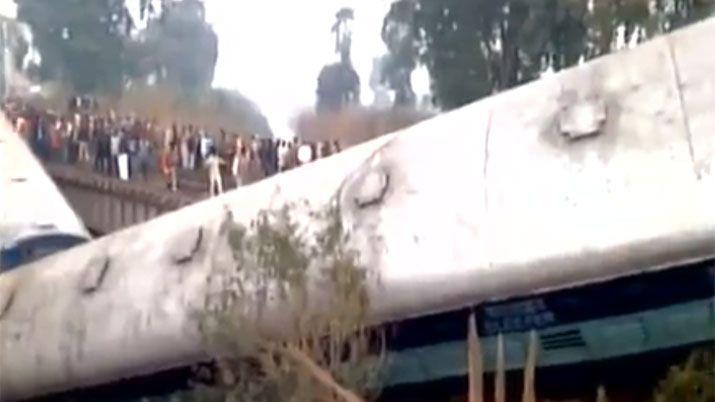 Dos muertos y 40 heridos en un accidente ferroviario en India