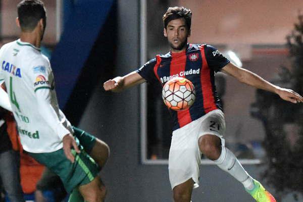 Hubo acuerdo y Emmanuel Mas pasoacute al fuacutetbol turco