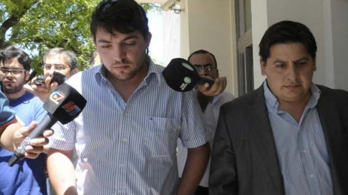 Habiacutea maacutes dinero en la casa y los ladrones se llevaron la mitad