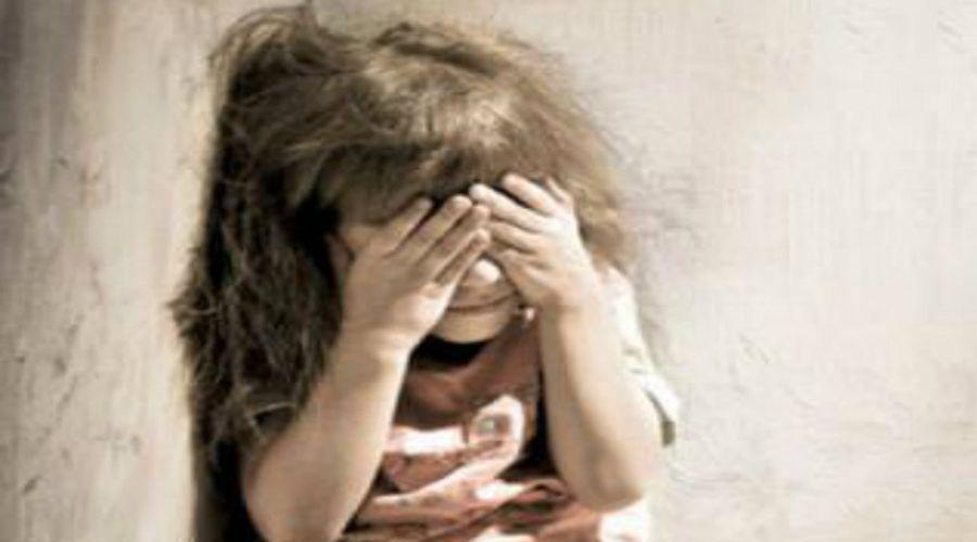 Excluyen a adolescente de su hogar al golpear a hermana nintildea