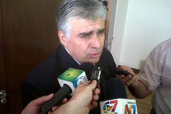 Parece que fueron ladrones selectos deslizoacute Ricardo Auad