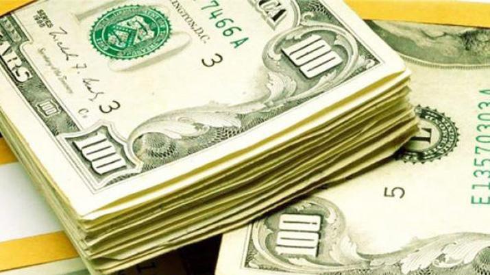 El doacutelar subioacute un 206-en-porciento- a 1617