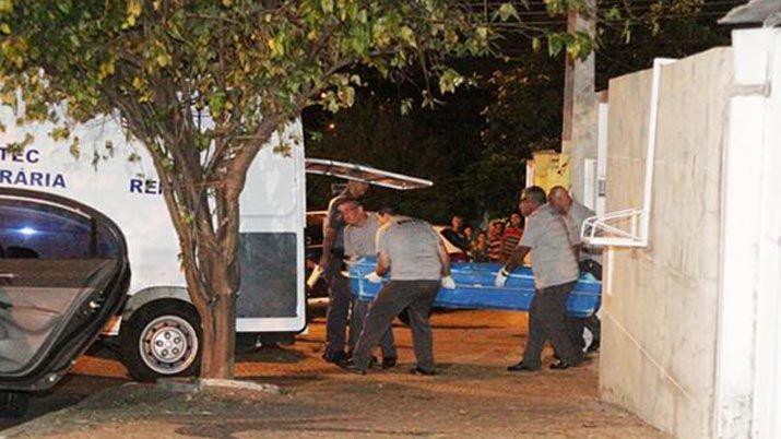 Mató a su ex mujer su hijo varios familiares y se suicidó