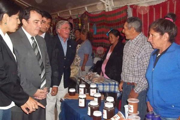 La economiacutea social tendraacute este antildeo maacutes apoyo del Gobierno