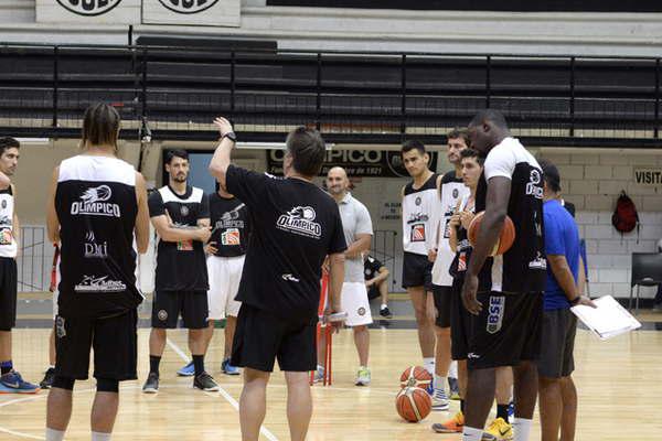 Oliacutempico pondraacute en marcha su pretemporada