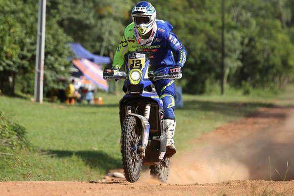 Sancionan a De Soultrait  y Pedrero gana la etapa  