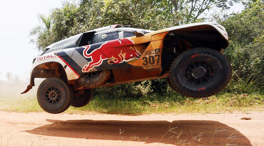 El Dakar corre su segunda etapa en Santiago