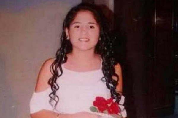 Aparecioacute en Tucumaacuten una joven santiaguentildea que buscaba la Policiacutea