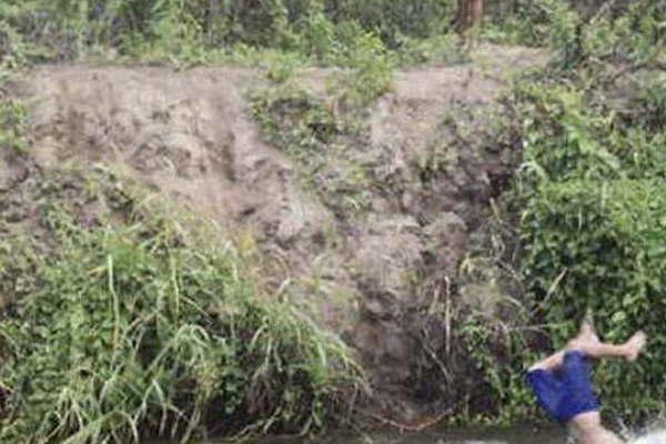 La Direccioacuten de Salud bandentildea brindoacute consejos  para evitar accidentes en natatorios canales y riacuteos
