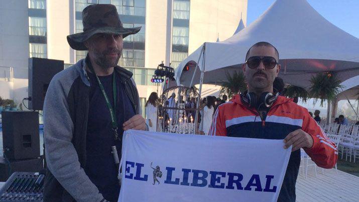 Santiaguentildeos presentes en el desfile de Di Domenico en Punta del Este