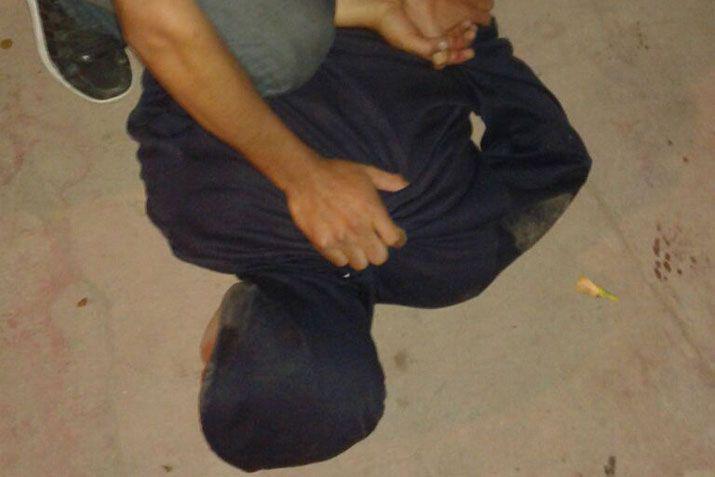 Adolescente de 15 antildeos arrebatoacute un celular y fue detenido por la policiacutea