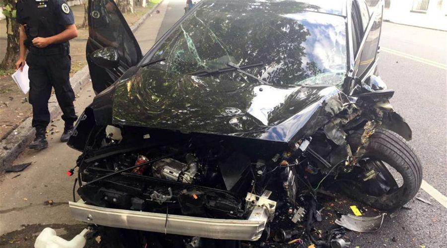 Así quedó el auto de Asad