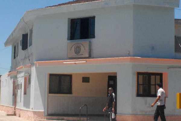 Automovilista chocoacute contra una motocicleta y se dio a la fuga