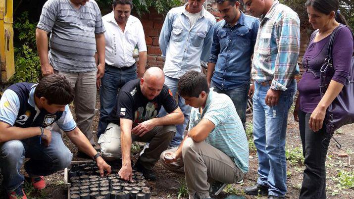 Se capacitoacute a productores con proyectos de bosque cultivados