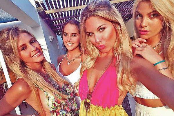 Modelos santiaguentildeas belleza de exportacioacuten en Punta del Este