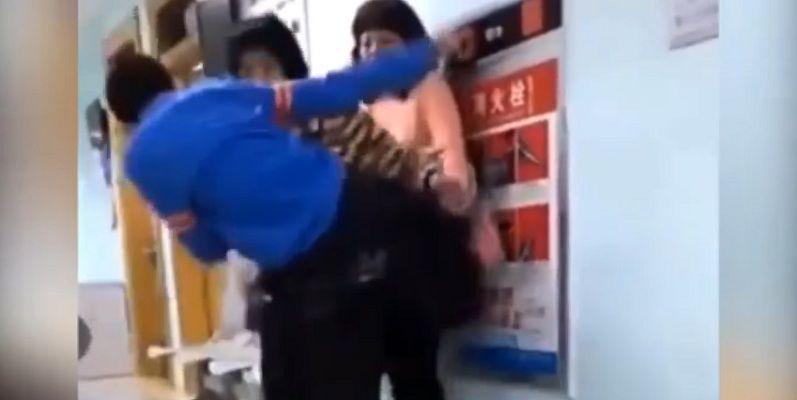 Nintildeo golpea a su madre por quitarle su celular