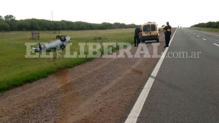 Un automovilista perdioacute el control y volcoacute sobre la Ruta 9