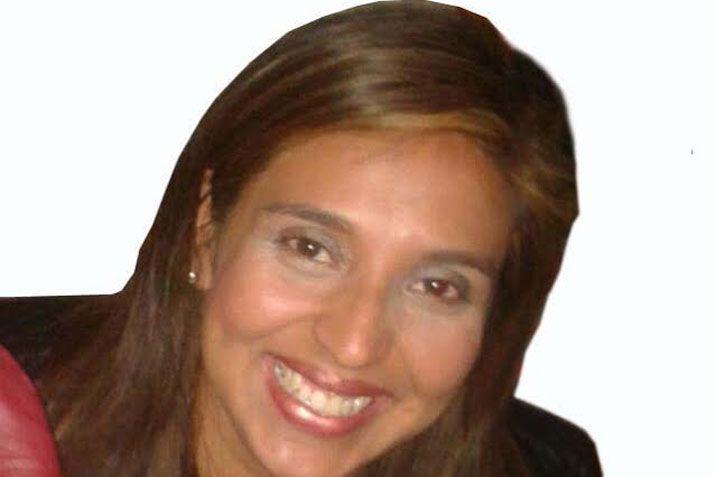 Inauguran una plaza que recordaraacute a una maestra fallecida en la tragedia del Simbol