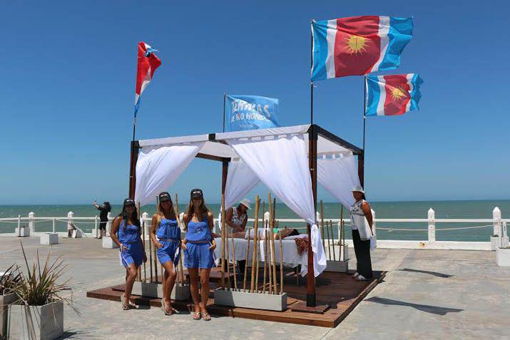  Las promotoras brindan información sobre Santiago del Estero