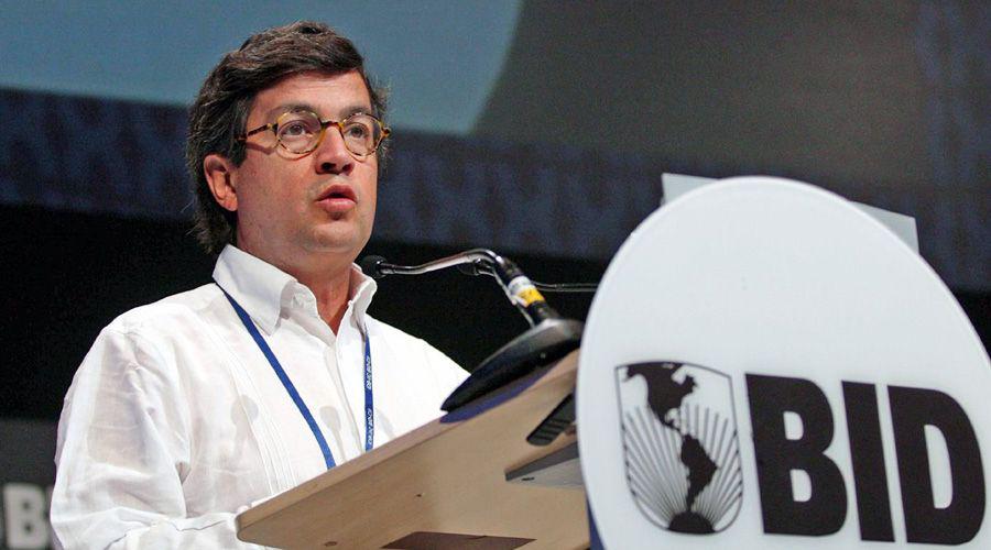 El presidente del BID y su mirada sobre las poliacuteticas de Macri