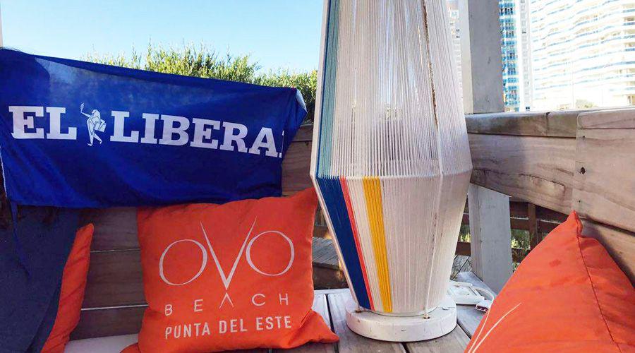 El OVO Beach sigue siendo el parador preferido de los veraneantes de Punta