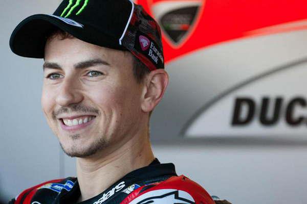 Estando en Ducati habraacute menos tensioacuten con Rossi 