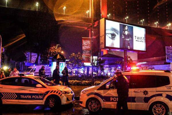 Turquiacutea confirmoacute que el ataque de Antildeo Nuevo en Estambul  fue obra del Estado Islaacutemico
