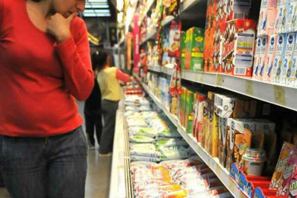 Facturacioacuten de supermercados crecioacute por debajo de la inflacioacuten