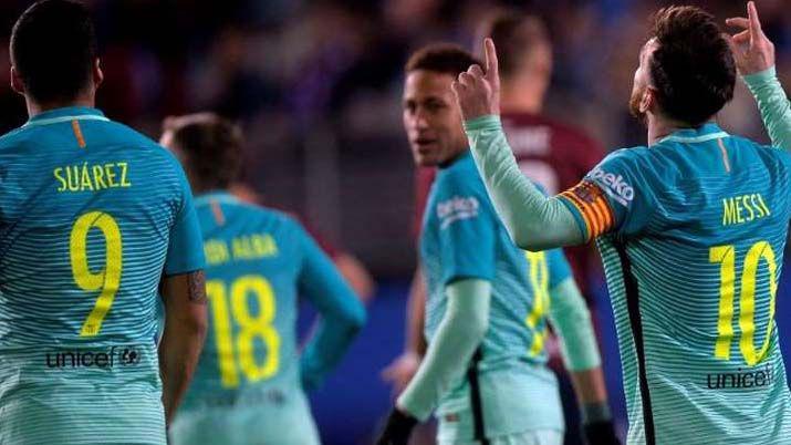 Con un gol de Messi Barcelona goleó al Eibar y acecha al Madrid