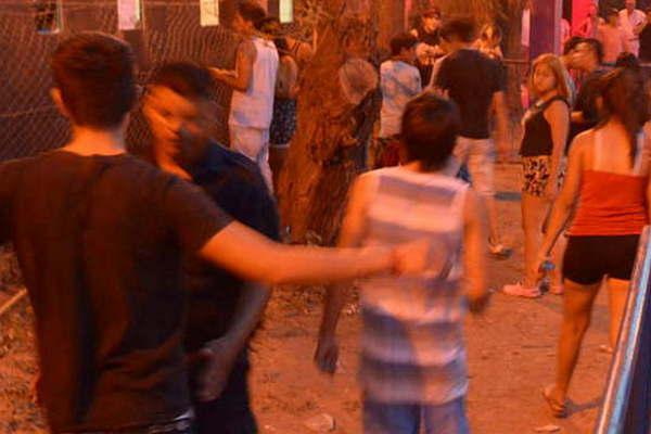 Preveacuten fuertes sanciones para bailes que vendan alcohol a menores