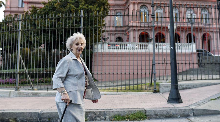 Estela de Carlotto contra Macri por el feriado del 24 de marzo