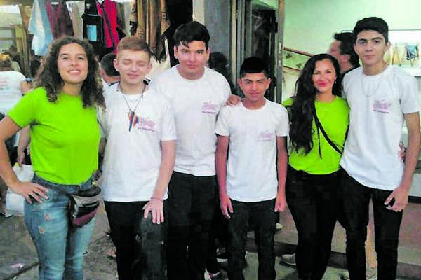 Promocionan el Festival de la Cancioacuten Popular de Sumampa en Cosquiacuten