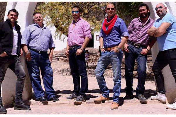 Los Tekis enfrentan un gran escaacutendalo tras desvincular a Pipo Valdez de la banda  