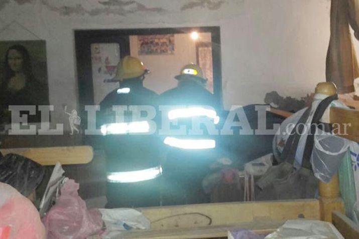 Los bomberos tuvieron que trabajar intensamente