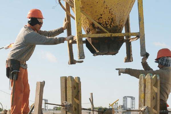 El plan Belgrano invertiraacute maacutes de 30000 millones en obras y servicios para Santiago