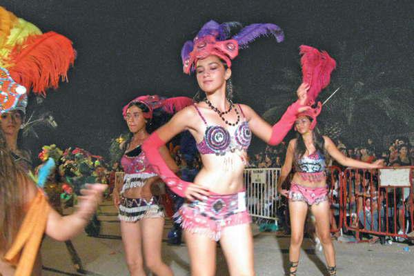 Los corsos de carnaval ya tienen fecha para su presentacioacuten en Antildeatuya 