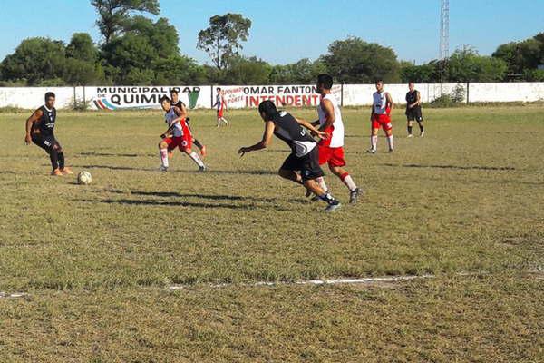 Juventud Unida y Talleres sumaron minutos de fuacutetbol