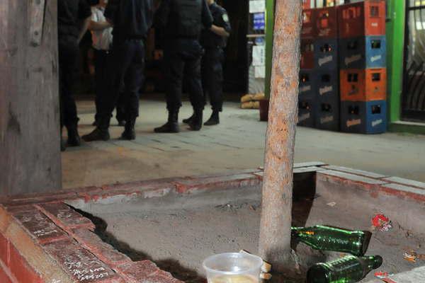 Pikaluk- Se clausura el local si expende bebidas alcohoacutelicas despueacutes de la 0